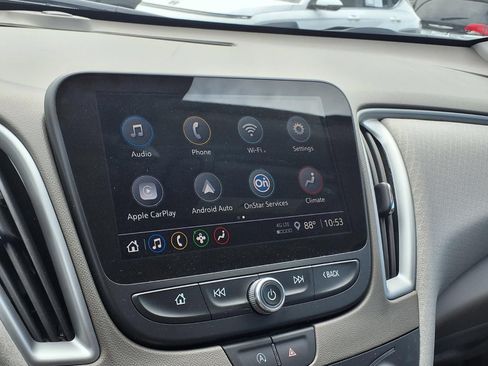 Used 2025 Chevrolet Malibu LT FWD image 23