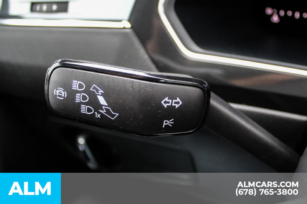 Used 2023 Volkswagen Tiguan SE R-Line AWD/4WD image 24