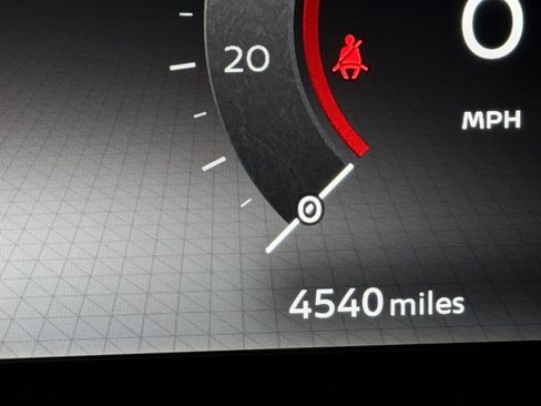 Used 2024 Nissan Ariya ENGAGE e-4ORCE image 15