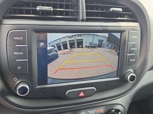 Certified 2025 Kia Soul LX FWD image 23