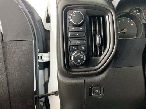 Used 2022 Chevrolet Silverado 2500 W/T w/ WT Fleet Convenience Package image 16