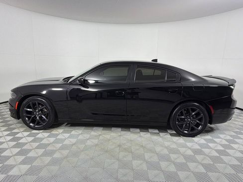 Used 2023 Dodge Charger SXT w/ Blacktop Package image 8