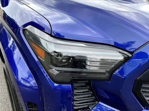 Used 2024 Toyota Tacoma TRD Sport image 27