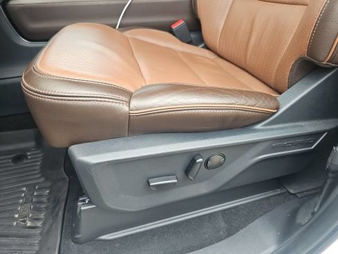 Used 2025 Ford Expedition Max King Ranch AWD/4WD image 18