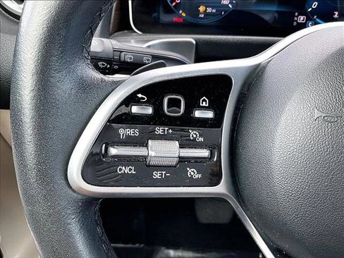 Used 2020 Mercedes-Benz GLB 250 GLB 250 image 20