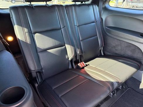 Used 2023 Dodge Durango R/T w/ Tow 'N Go Package AWD/4WD image 11