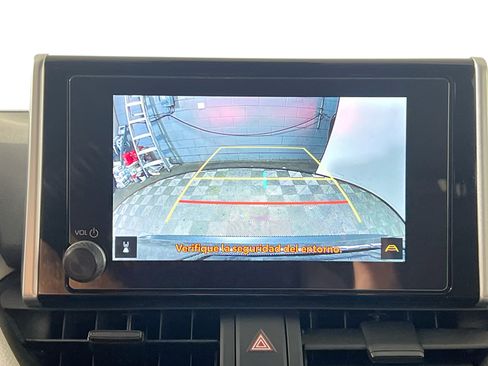 Used 2025 Toyota RAV4 XLE w/ Convenience Package FWD image 28