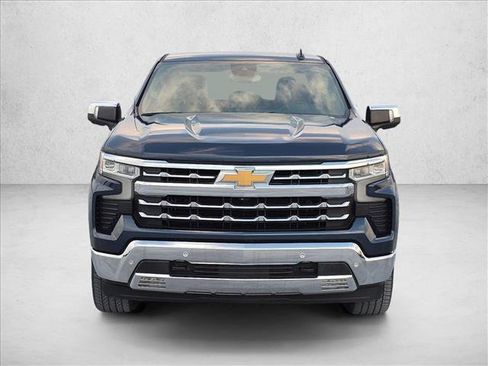 Used 2023 Chevrolet Silverado 1500 LTZ RWD image 2