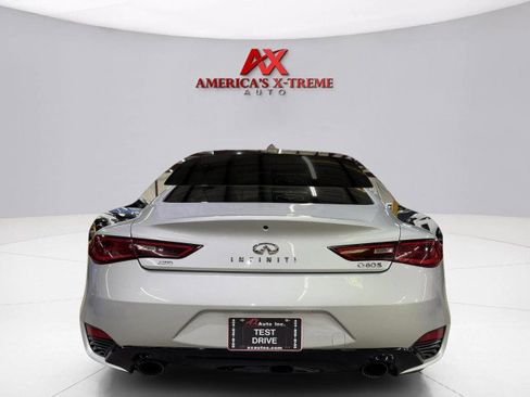 Used 2018 INFINITI Q60 Red Sport 400 w/ Sensory Package 3.0T Sport image 5