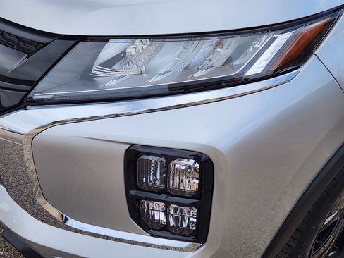 New 2026 Mitsubishi Outlander Sport LE image 5