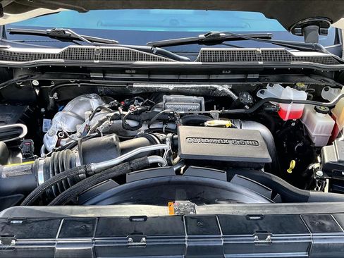 Used 2023 Chevrolet Silverado 2500 LT w/ All Star Edition AWD/4WD image 32