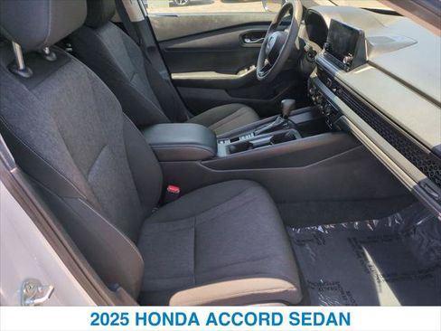 Certified 2025 Honda Accord LX image 25