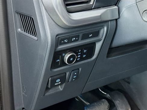 Used 2024 Ford F150 Lariat w/ Equipment Group 502A High image 10