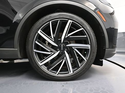 Used 2025 Lincoln Aviator Reserve w/ Equipment Group 201A image 17