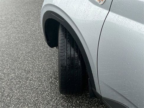 Used 2023 Hyundai Venue SEL image 10