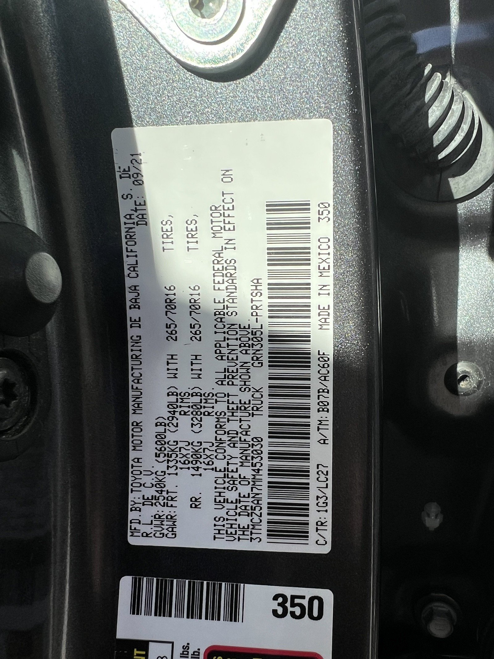 Used 2021 Toyota Tacoma TRD Off-Road w/ TRD Premium Off Road Package AWD/4WD image 16