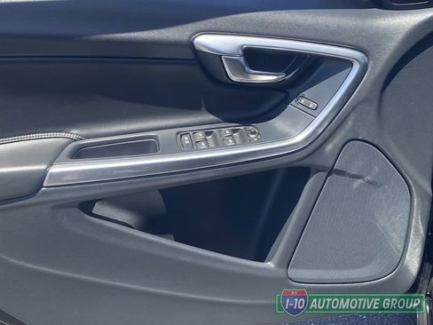 Used 2018 Volvo V60 T5 Dynamic w/ Vision Package FWD image 21