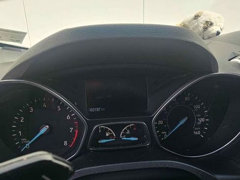 Used 2017 Ford Escape Titanium w/ Equipment Group 301A AWD/4WD image 7