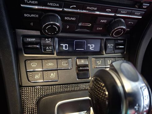 Used 2014 Porsche 911 Turbo image 15