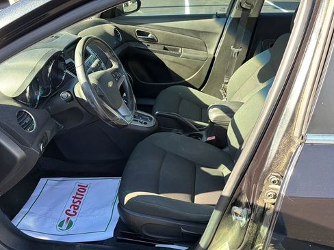 Used 2012 Chevrolet Cruze LT w/ RS Package image 6