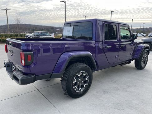 New 2026 Jeep Gladiator Sport image 20