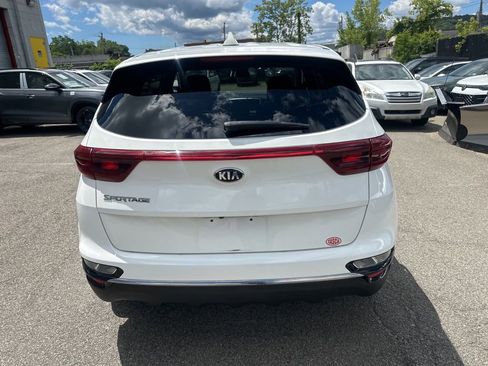 Used 2020 Kia Sportage LX w/ LX Popular Package AWD/4WD image 5