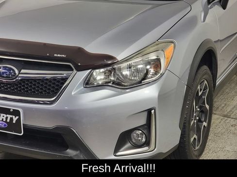 Used 2016 Subaru Crosstrek 2.0i Premium AWD/4WD image 9