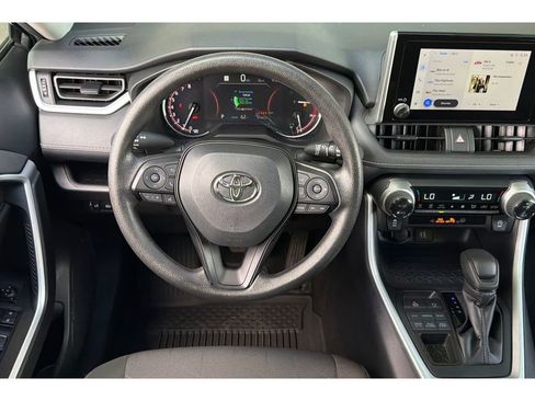 Certified 2025 Toyota RAV4 XLE AWD/4WD image 16