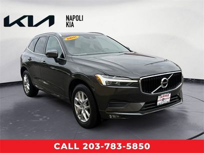 Used 2021 Volvo XC60 T5 Momentum
