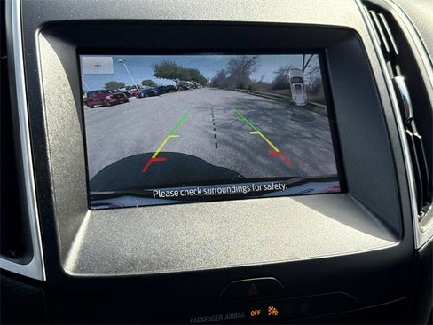 Used 2019 Ford Edge SEL w/ Equipment Group 201A image 25