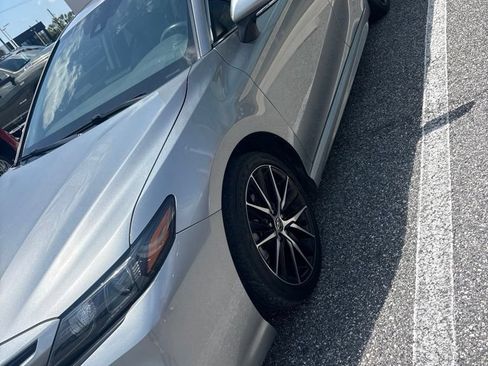 Used 2023 Toyota Camry SE w/ Convenience Package FWD image 2