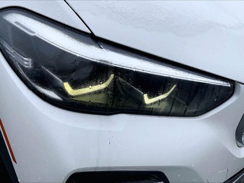 Used 2022 BMW X5 xDrive40i w/ Premium Package image 27