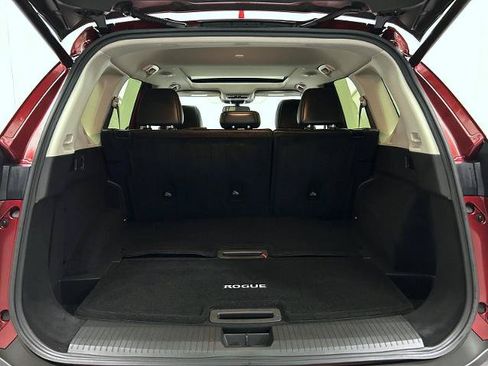 Certified 2023 Nissan Rogue Platinum FWD image 21