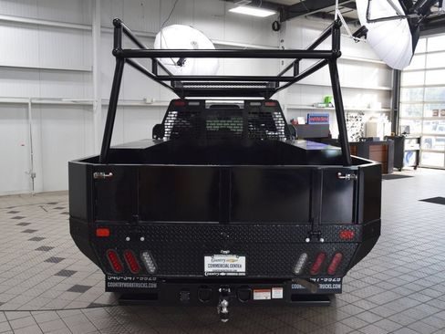 Used 2024 Ford F550 4x4 Crew Cab Super Duty w/ XLT Value Package image 4