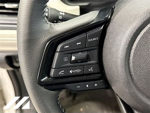Used 2025 Subaru Forester Premium image 12
