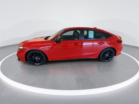 Used 2023 Honda Civic Sport image 5