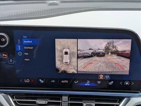 New 2026 Chevrolet Equinox EV LT image 12