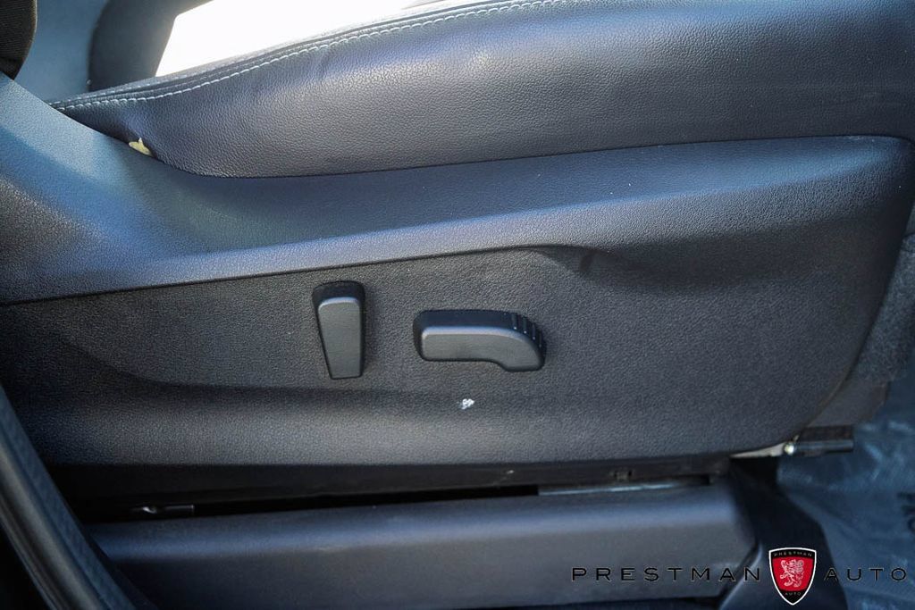 Used 2023 Subaru Ascent Limited w/ Technology Package AWD/4WD image 26