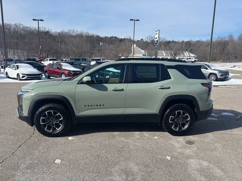 New 2026 Chevrolet Equinox ACTIV image 3