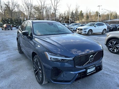 New 2026 Volvo XC60 T8 Ultra w/ Climate Package image 2