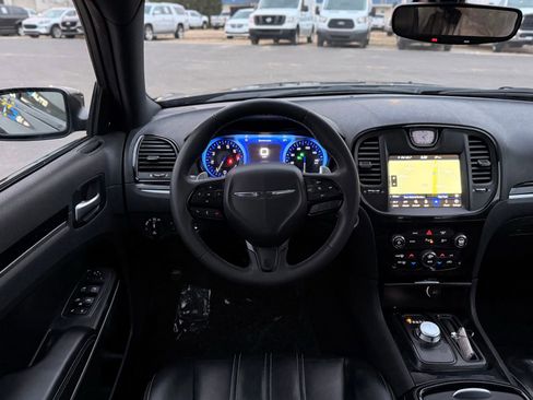 Used 2023 Chrysler 300 S image 35