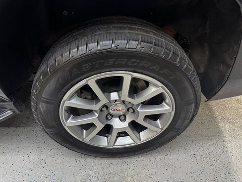 Used 2020 GMC Yukon Denali image 24