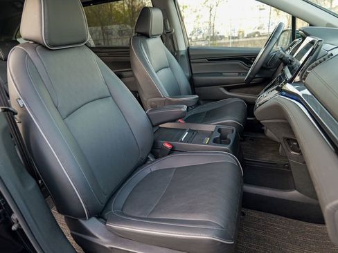Used 2023 Honda Odyssey Elite image 37