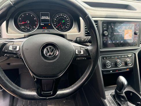 Used 2018 Volkswagen Atlas SE FWD image 30