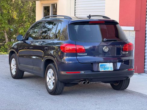 Used 2015 Volkswagen Tiguan S image 9