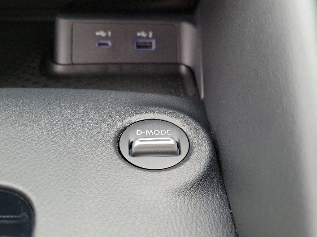 New 2026 Nissan Z Performance w/ Floor Mat Package RWD image 28