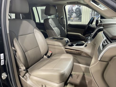 Used 2015 GMC Yukon XL SLT w/ Open Road Package AWD/4WD image 20