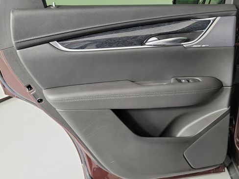 Used 2023 Cadillac XT5 Premium Luxury w/ Technology Package FWD image 23