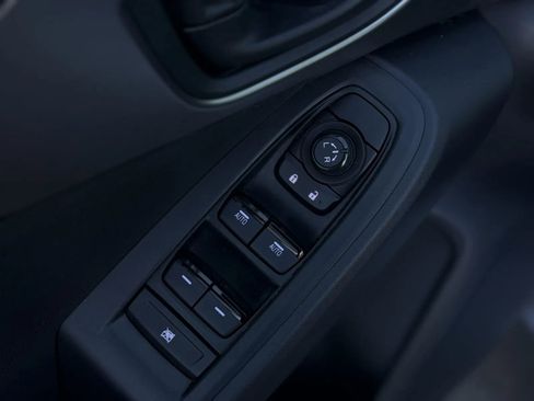 Used 2025 Subaru Impreza 2.0i Sport image 22