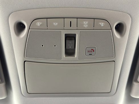 Used 2020 Nissan Armada SL w/ Premium Package image 34